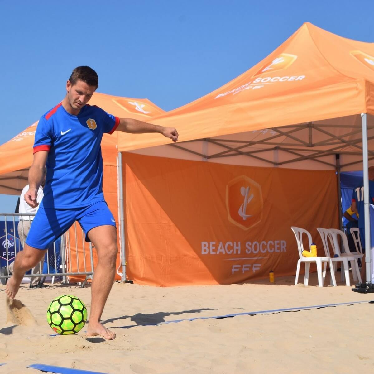 Nůžkové párty stany 4x6 m s potiskem Beach Soccer