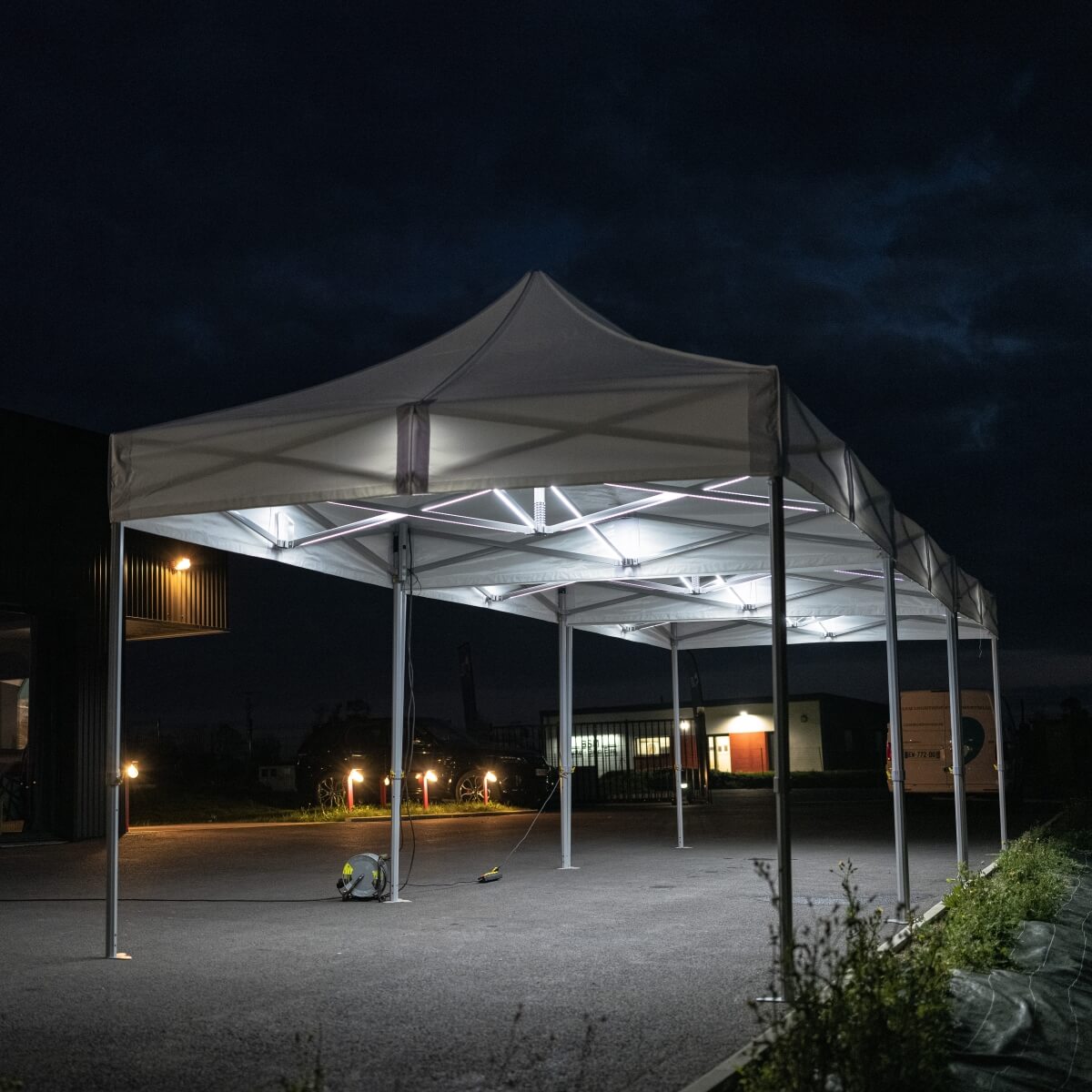 Nůžkové párty stany 3x3 m Octa Pro LED